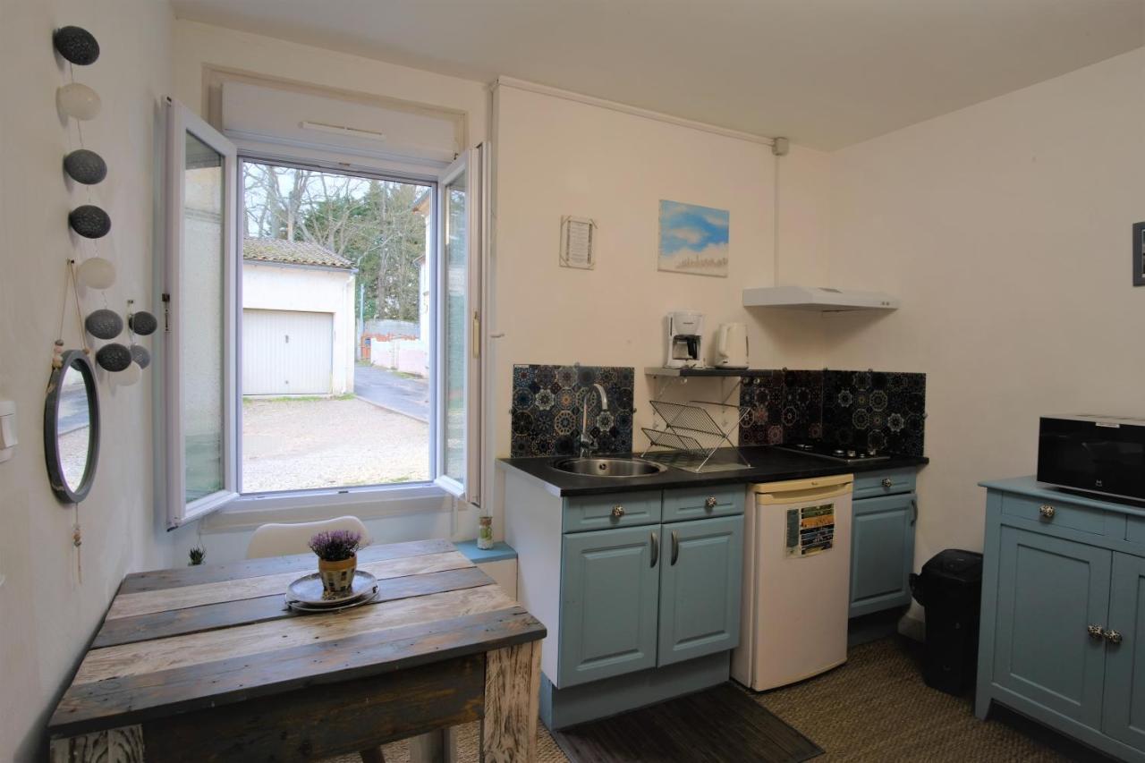 Studio Cosy Au Calme Apartment Либорн Екстериор снимка