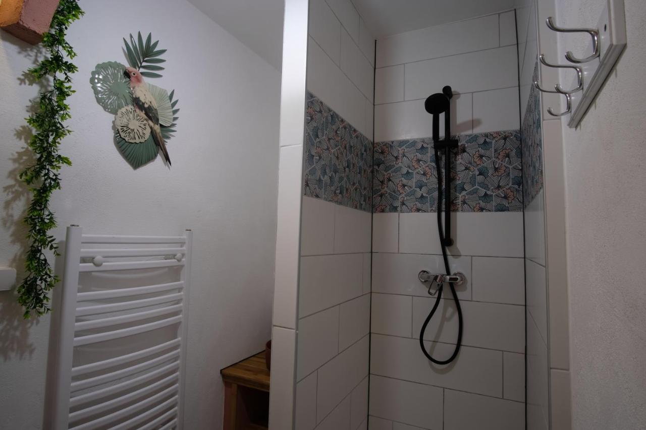 Studio Cosy Au Calme Apartment Либорн Екстериор снимка
